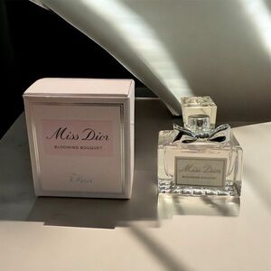 Dior Miss Dior Blooming Bouquet with Pink Box and Silver Accents